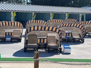 Water World clamshell 4